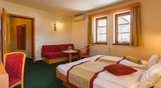 Guesthouse Tulipan, Забронировать Гостевой дом Гостевые дома Радовлица, Гостевой дом
