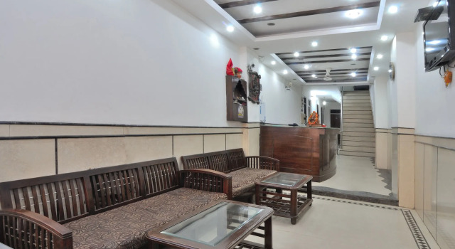 Hotel Konark, Забронировать Отель Отели Нью-Дели с завтраком, Завтраки
