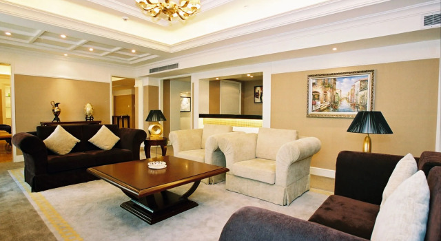 Hua Xia Pearl Hotel, Забронировать Отель Бизнес-отели Фошань, 4* 5*
