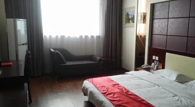 Двухместный номер Standard Thank Inn Chain Hotel Jiangsu Yangzhou Jiangdu District Daqiao Town