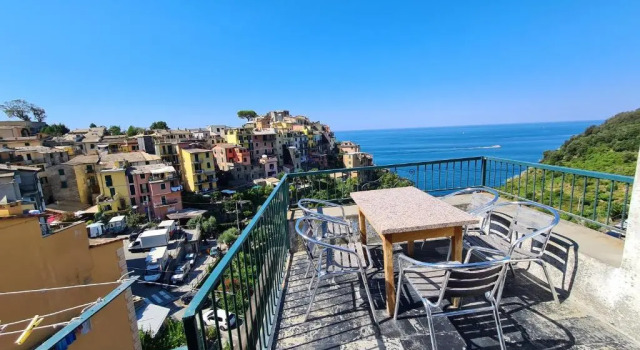 Appartamento Isola - In the center with Terrace - sea view & AC