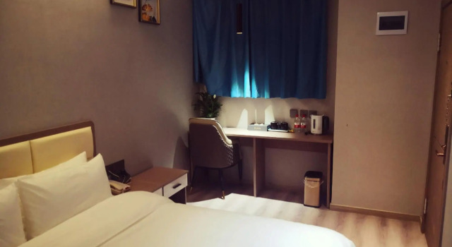 Baijia'an Hotel (Beijing Yizhuang Rongchang East Street Metro Station Branch)
