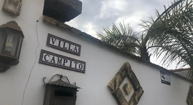 Lavish Villa in Puerto de Santa Maria With Swimming Pool, Забронировать Вилла Коттеджи Кадиса, Коттедж
