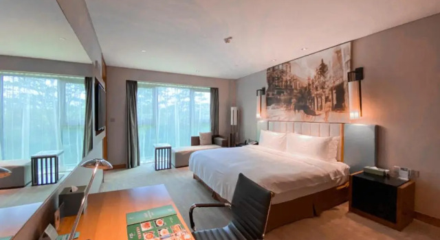 Двухместный номер Premium Holiday Inn Guangzhou Science City, an Ihg Hotel
