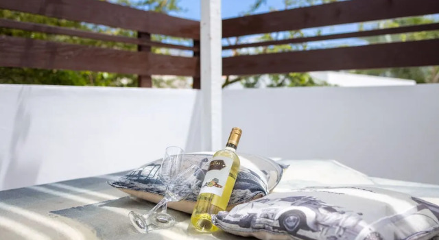 Rubys apartment close to the beach, Забронировать Апартаменты/квартира Отели в центре Ян-Тил, в центре