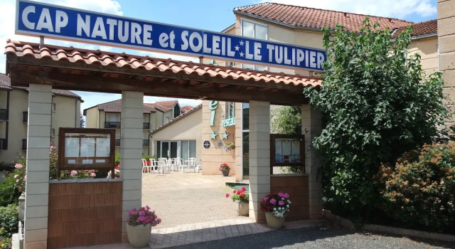 Hôtel Restaurant Le Tulipier, Rezervovat Hotel Cransac Aveyron