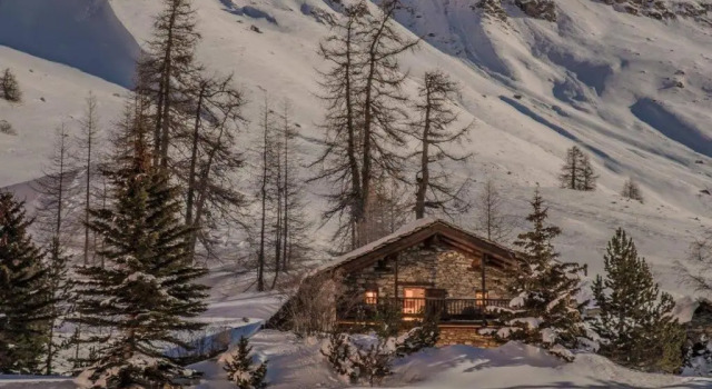 Chalet de luxe 5 chambres, non fumeur, parking inclus - FR-1-519-32, Забронировать Шале Виллы Овернь-Рона-Альпы, Вилла