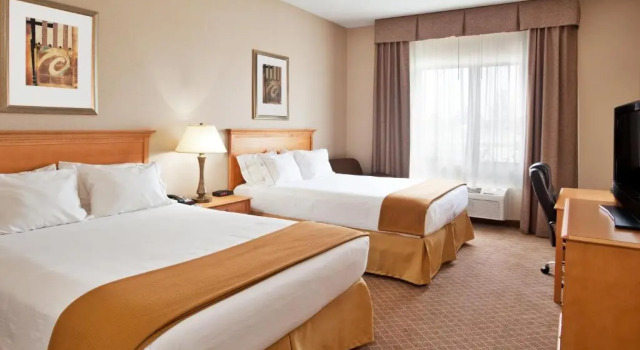 Run of House Holiday Inn Express Hotel & Suites Chesterfield - Selfridge Area by IHG