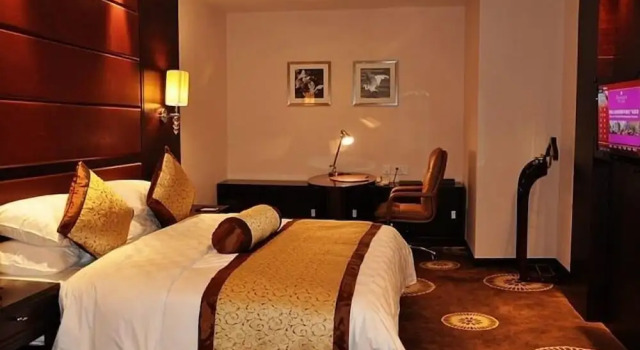 Двухместный номер с видом на сад Ramada Plaza Hangzhou Xiaoshan