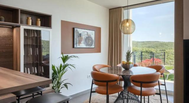 Royal Hilltop Residence