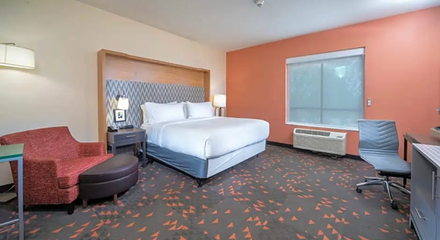 Люкс Holiday Inn St Louis - Creve Coeur by IHG