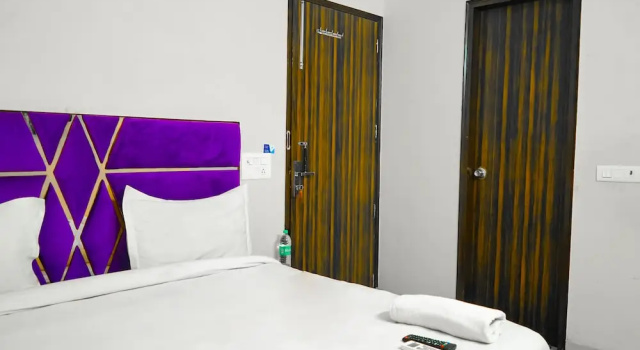 Roomshala 041 Hotel Sky Residency, Забронировать Отель Отели Нью-Дели с завтраком, Завтраки