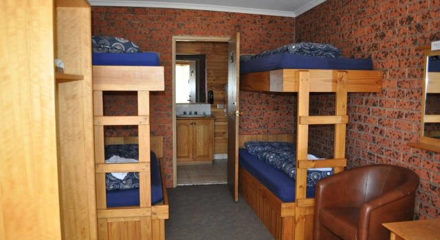 Merrijig Motor Inn Resort