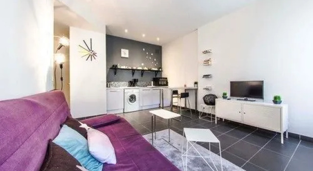 Studio Papillon - port de Nice, Забронировать Отель Отели Ниццы 3 звезды, рядом с Касл-Хилл, 3*