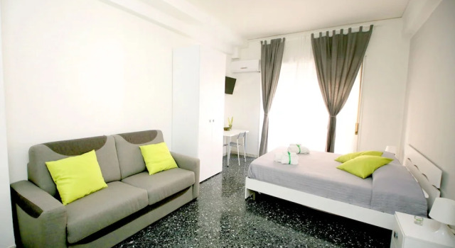 Standard Vierer Zimmer mit Balkon B&B Salernoway