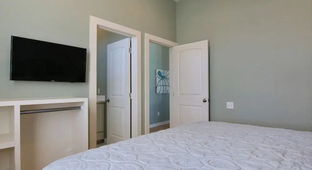 A Shore Thing in Gulf Village Gv616 4 Bedrooms 4.5 Bathrooms Home
