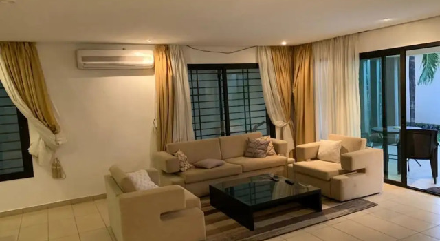 Guest House 3 T3, Boek Pension Marcory 