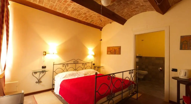 Номер Economy Foresteria Conti Roero