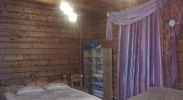 Guest House Malenkaya Strana, Prenota Affittacamere Iogach Turochaksky Rayon