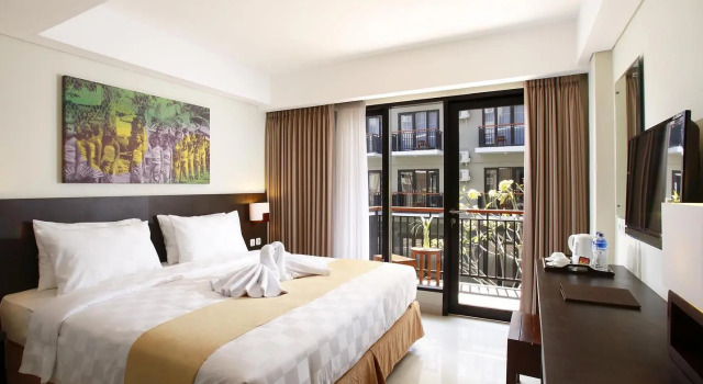 Двухместный номер Deluxe Rofa Kuta Hotel - CHSE Certified