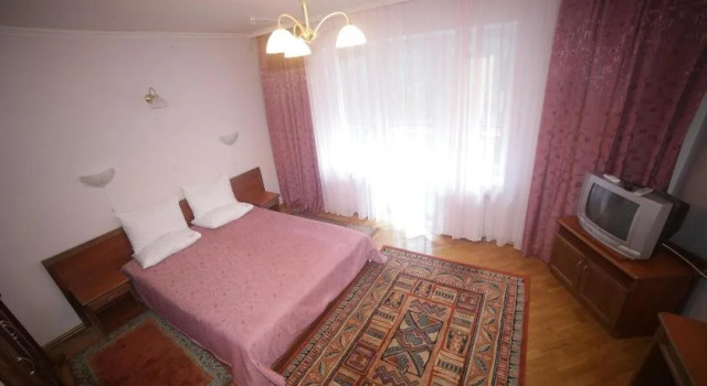 Sonyachna Polyana, Prenota Hotel Hotel a Carpathians - Ukraine con piscina, Piscina