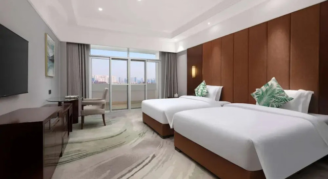 Двухместный номер Standard с видом на сад Wyndham Garden Qianjiang Downtown