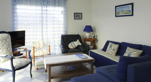 Holiday Home in Le Guilvinec Near Sandy Beach, Забронировать Отель Отели Finistère с парковкой, Парковка