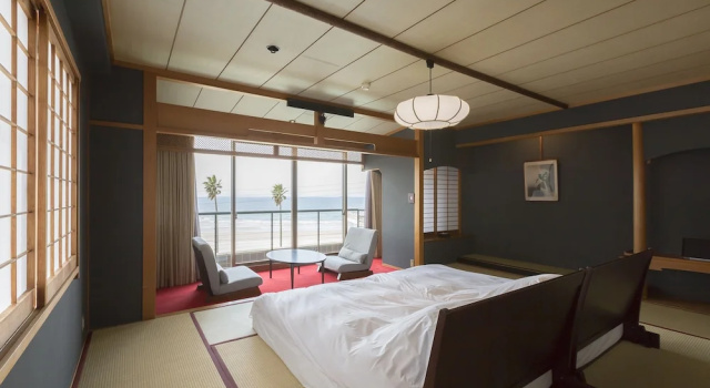 Четырёхместный номер Economy с балконом Wakamatsu Chita Hot Spring Resort