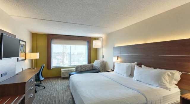 Номер Standard Holiday Inn Express & Suites - Belleville by IHG