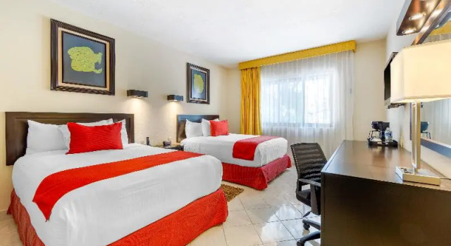 Четырёхместный номер Standard Eco City Hoteles