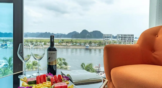 Двухместный номер Deluxe с видом на океан Pearl Hotel Tuan Chau - Ha Long