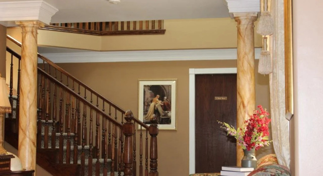 Castle Creek Inn, Buchen Sie Hotel Cottonwood Heights Salt Lake County