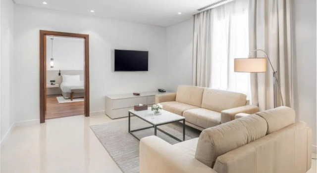 Семейный люкс Landmark Suites Jeddah