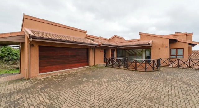 San Lameer Villa Rentals 14308