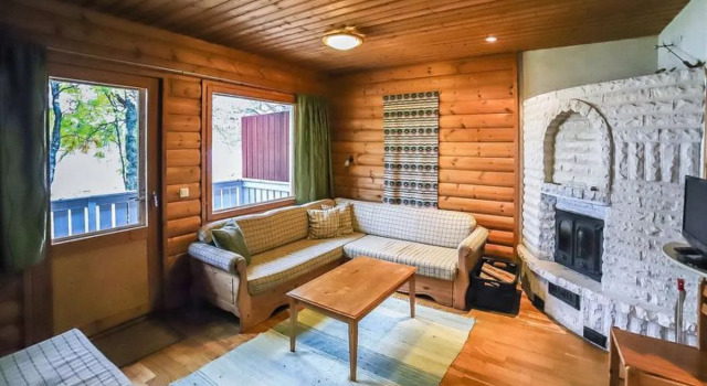 Pihatupa 1, Book Hotel Kuusamo 