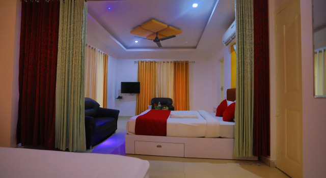 Номер Standard Hydel Palace