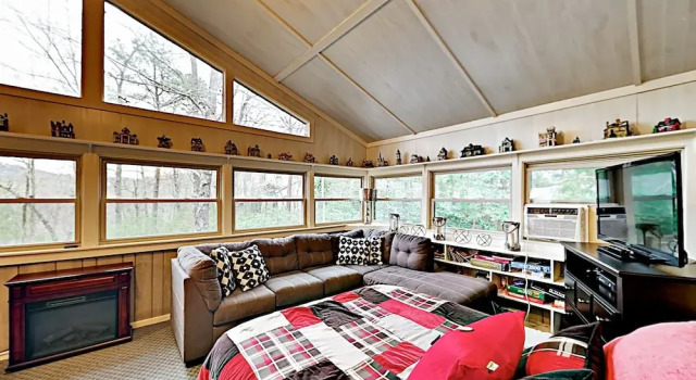 Dogwood House 3 Bedrooms 2 Bathrooms Home, Забронировать Дом для отпуска Виллы Лейк-Лур, Вилла