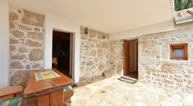 House Paklenica stone beauty, Забронировать Отель Отели Стариград-Пакленица 3 звезды, рядом с Национальный парк Пакленица, 3*