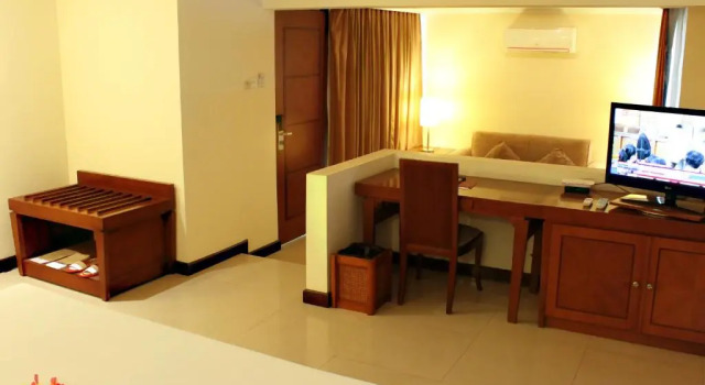 Luxo villa varanda e com vista Patra Semarang Convention Hotel