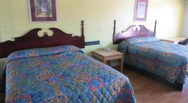 Mustang Inn and Suites, Reserva ahora Hotel San Antonio 