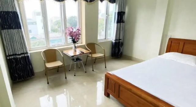 Coto Plus Hotel & Restaurant, Rezervovat Hotel Hotely v Quang Ninh s parkováním, Parkování