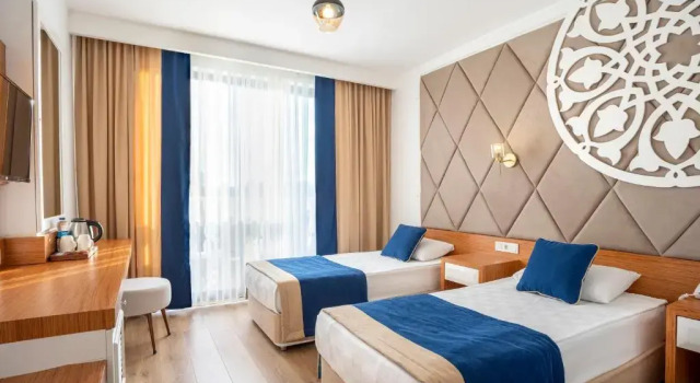 Двухместный номер Deluxe The Sansa Hotel & Spa