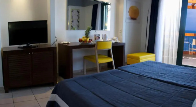 Двухместный номер Standard с видом на море Apostolata Island Resort & Spa