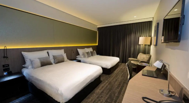 Двухместный номер Superior The Glen Hotel and Suites