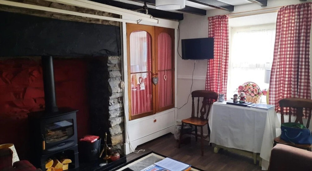 Коттедж 2 Bed House - Sleeps 3 - Pets - Garden - Parking