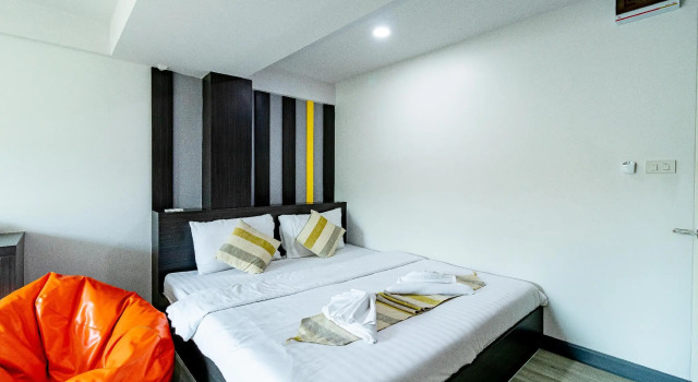 Двухместный номер Standard Riski Residence Bangbuathong