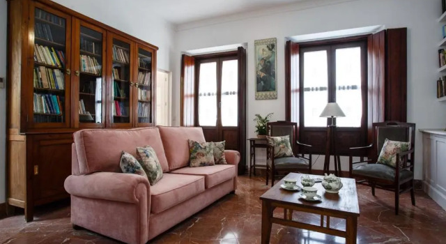 Люкс Superior с балконом Suites Machado