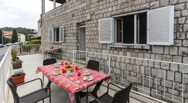 Апартаменты Apartments Sisic