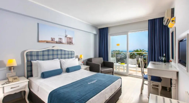 Двухместный номер Standard с видом на море Atlantique Holiday Club