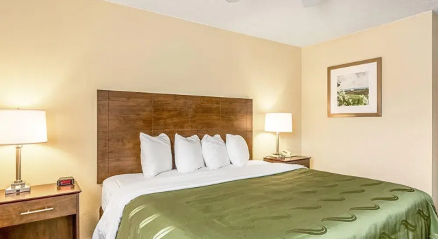 Comfort Inn, Book Hotel Burkeville Virginia